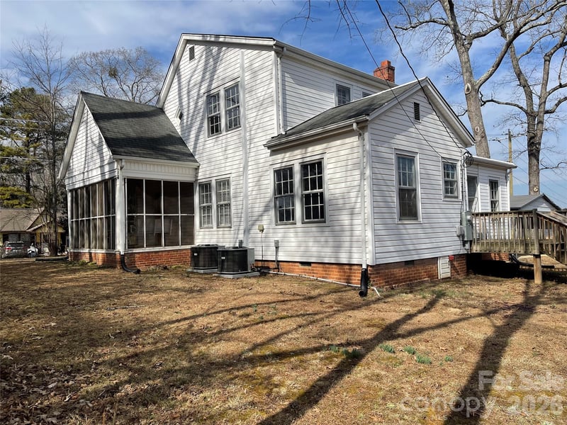 110 Academy St, Mooresboro, NC 28114