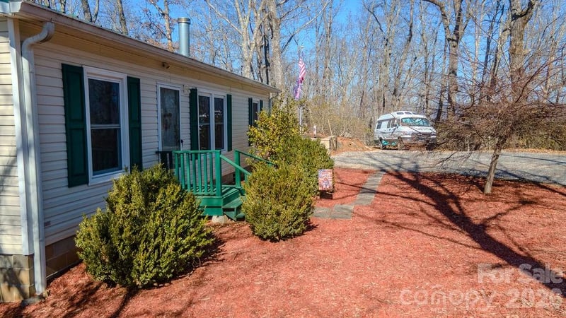 508 Griffin Mountain Rd, Franklin, NC 28734