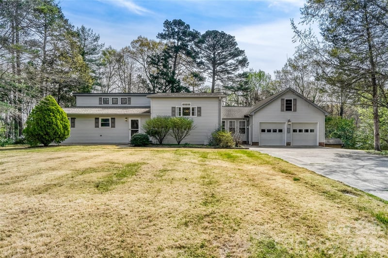 104 Mcarthur Ave, Concord, NC 28025
