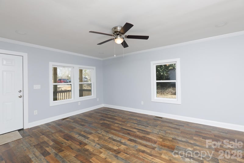 22 Center St, York, SC 29745