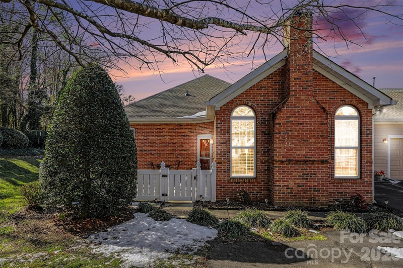 8057 Sultana Cir, Charlotte, NC 28227
