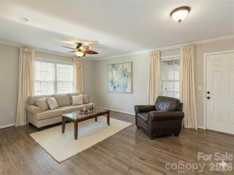 10 Aberdeen Dr, Arden, NC 28704