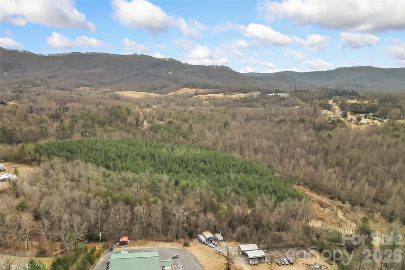 2715 Moose Lodge St, Valdese, NC 28690