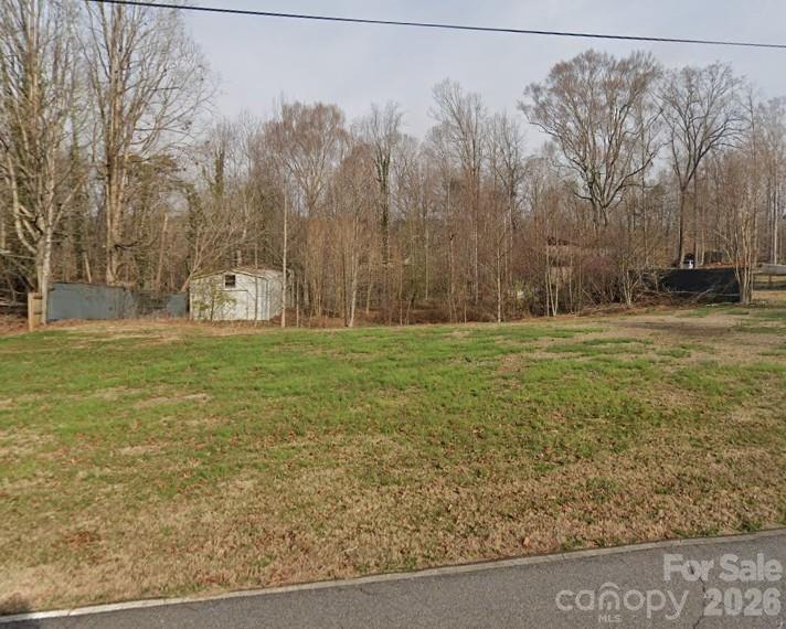 Weatherstone Dr, Forest City, NC 28043