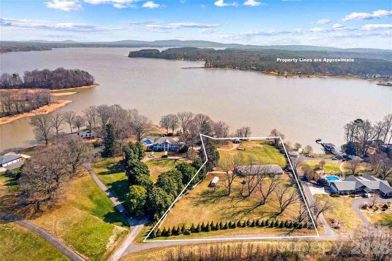 Fox Hollow Ln, Salisbury, NC 28146