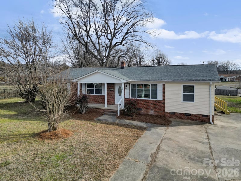 328 Old Concord Rd, Salisbury, NC 28144