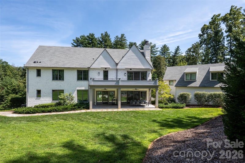 93 Mirehouse Rn, Asheville, NC 28803
