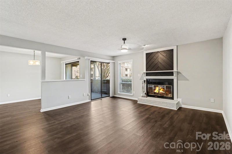 7255 Winery Ln, Charlotte, NC 28227