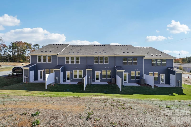 7639 Ethora Way, Charlotte, NC 28216