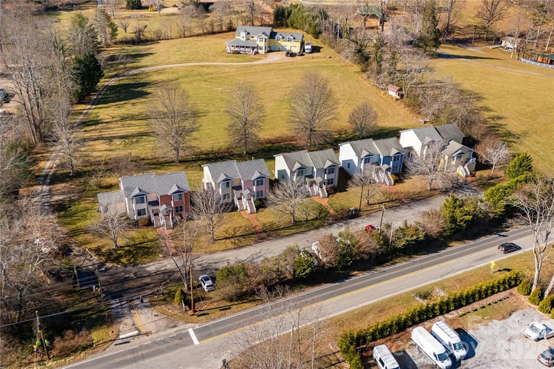 2147 Brevard Rd, Arden, NC 28704