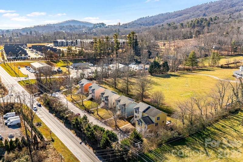 2147 Brevard Rd, Arden, NC 28704