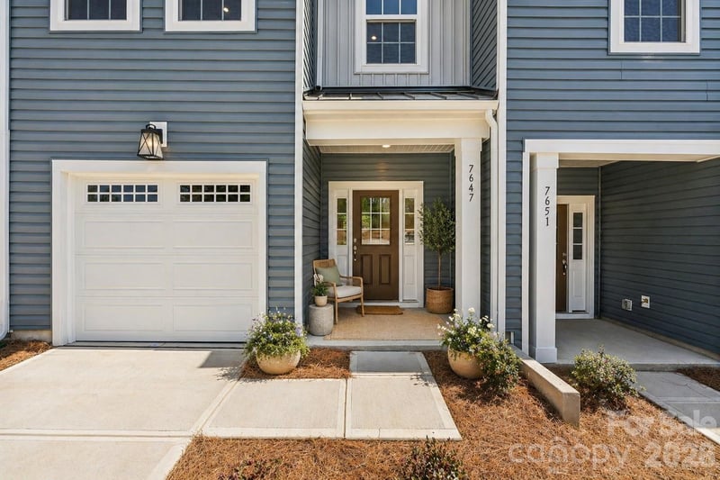 7647 Ethora Way, Charlotte, NC 28216