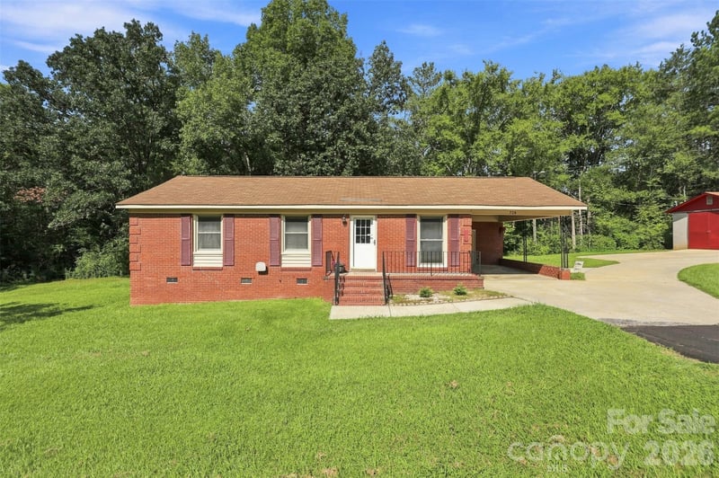 728 Center Rd, Chester, SC 29706