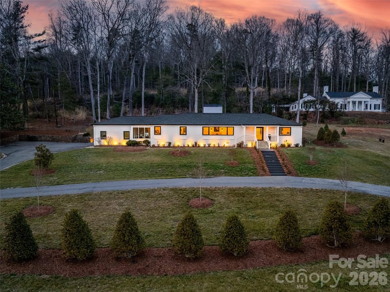 51 Forest Rd, Asheville, NC 28803