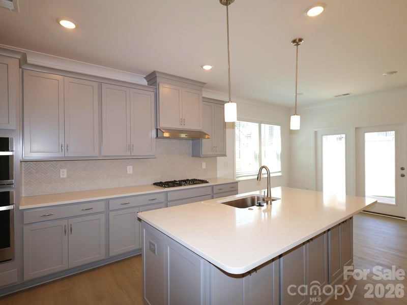 12113 Avienmore Dr, Charlotte, NC 28278