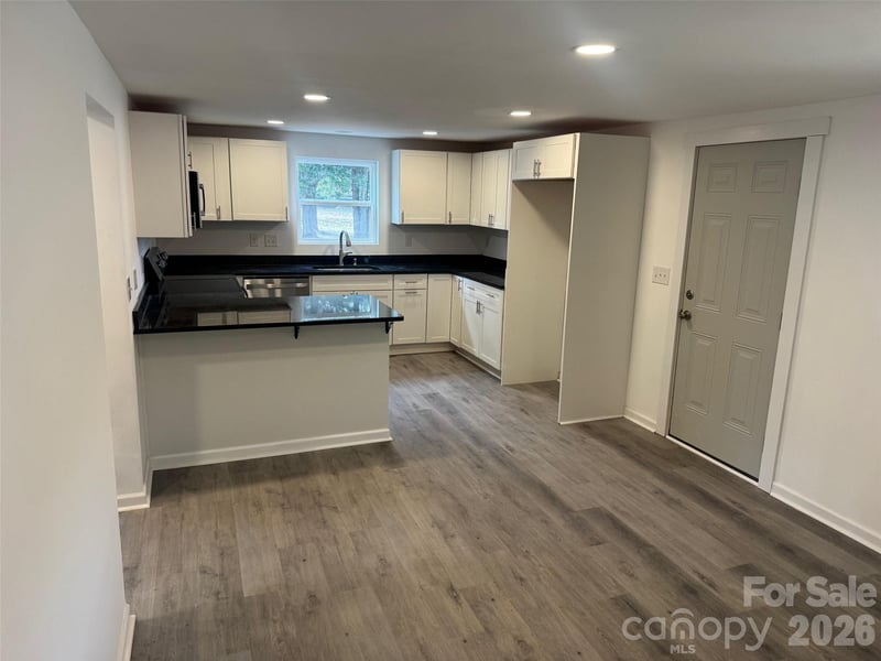 1168 Sutton Spring Rd, York, SC 29745