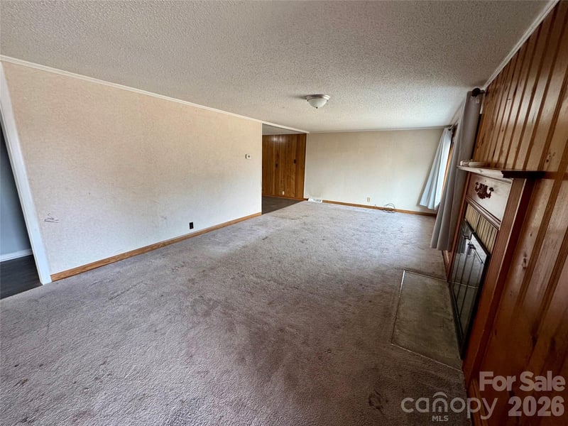 545 Collins St, Kannapolis, NC 28083
