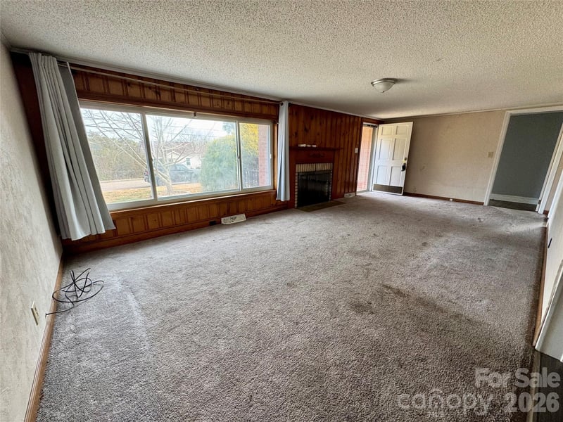 545 Collins St, Kannapolis, NC 28083