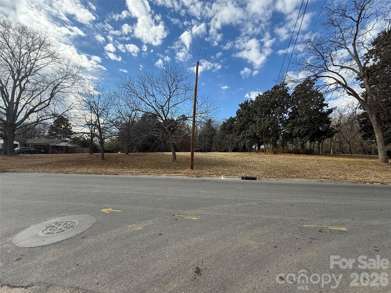 208 Beaver St, Landis, NC 28088