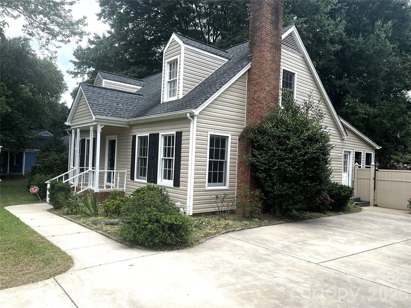 6737 Harrison Rd, Charlotte, NC 28270