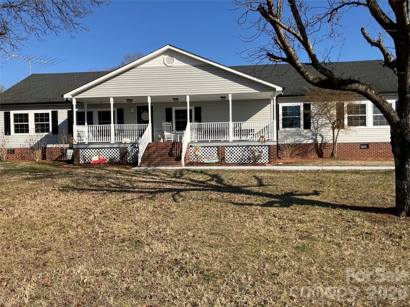 13215 Pine Bluff Rd, Midland, NC 28107
