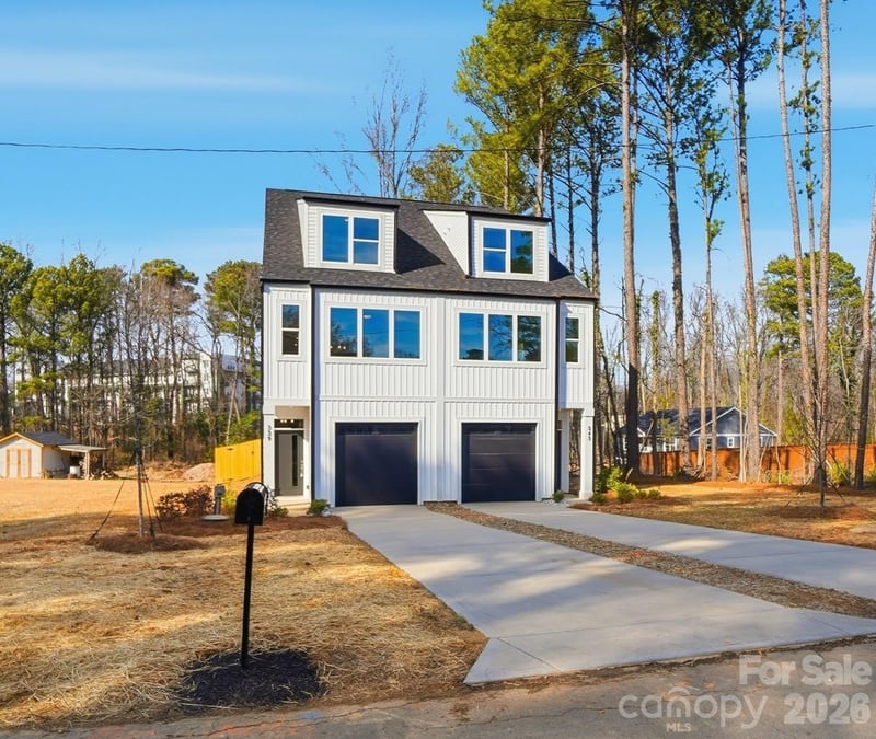 339 Gray Dr, Charlotte, NC 28213