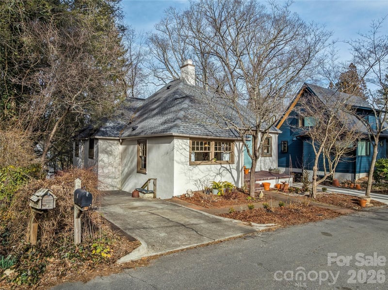 4 Duke St, Asheville, NC 28803