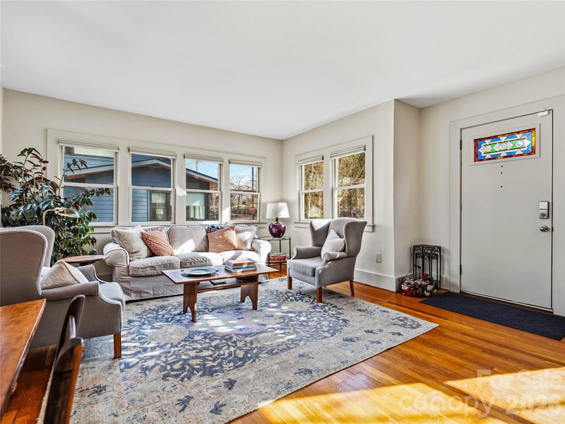 4 Duke St, Asheville, NC 28803