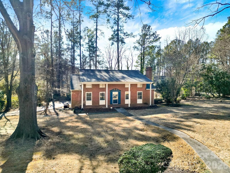 1125 Hawthorne Rd, Lancaster, SC 29720