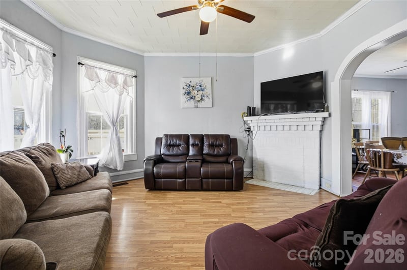 1212 Salisbury Ave, Spencer, NC 28159