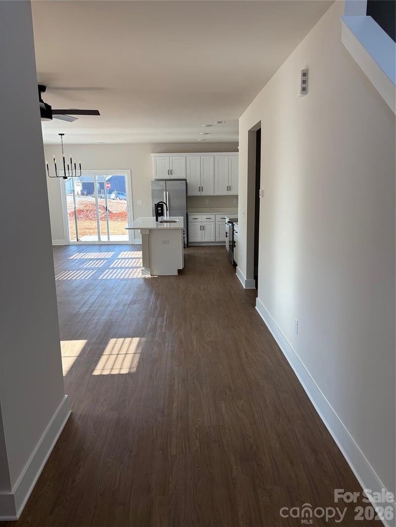 1209 Fall Day Cir, Lenoir, NC 28645