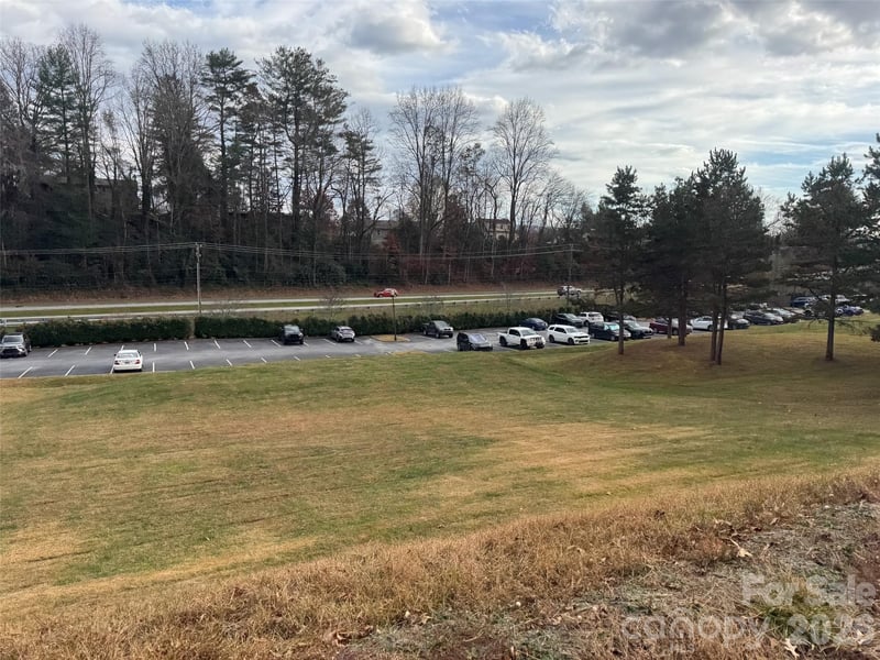 000 Market St #L5/L6, Brevard, NC 28712