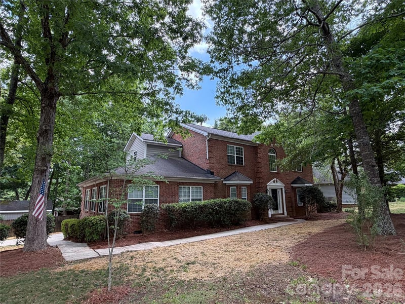 4926 Ardenwoods Dr, Charlotte, NC 28215