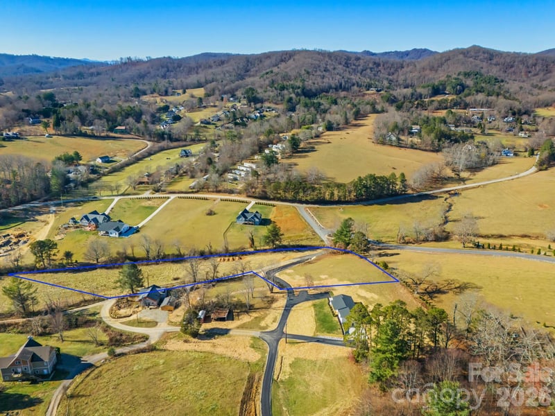 999 Terra Ridge Ln #1, Fletcher, NC 28732