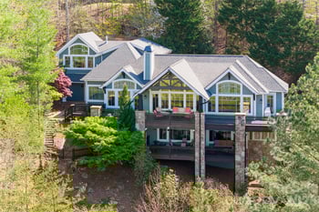 9 Dianthus Dr, Asheville, NC 28803