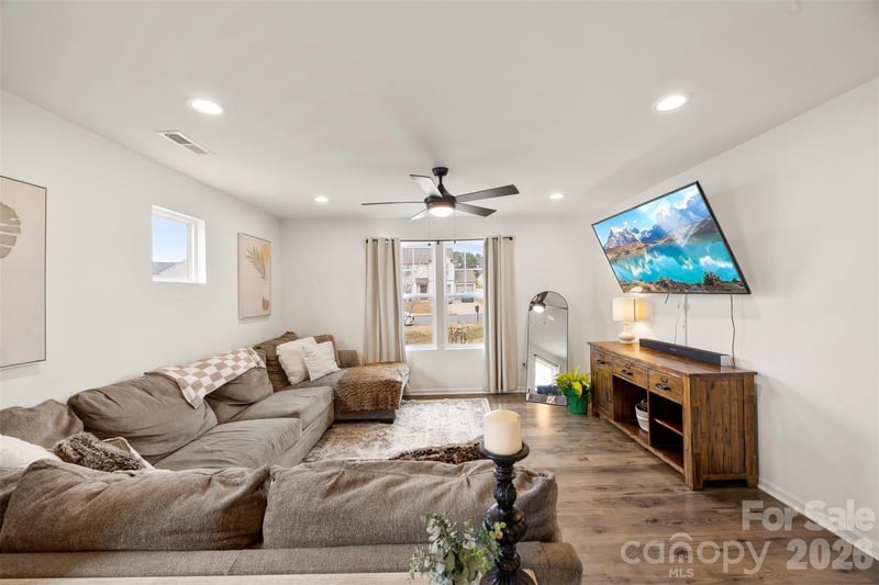 717 Lexington Dr, Albemarle, NC 28001