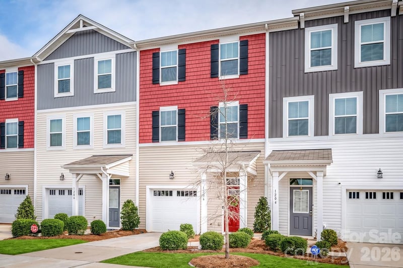 1206 Keydet Dr, Charlotte, NC 28216