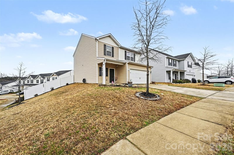 3120 Ellingford Rd, Charlotte, NC 28214