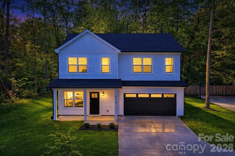 4015 Oakdale Rd, Charlotte, NC 28216