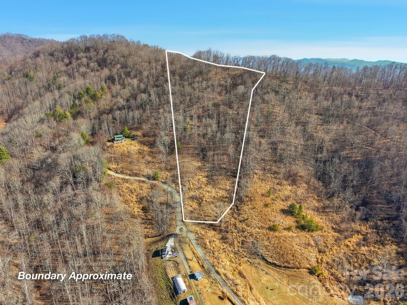 99999 Morgan Branch Rd, Marshall, NC 28753