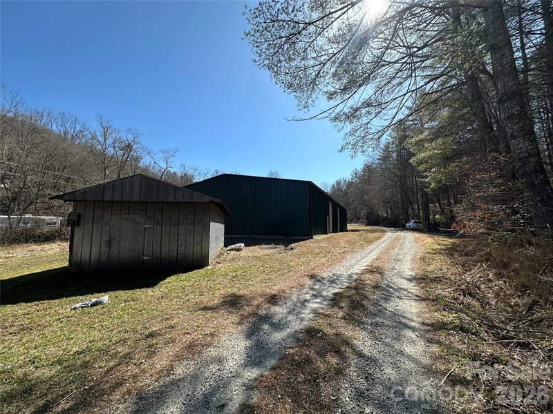 361 Rooster Cv, Brevard, NC 28712