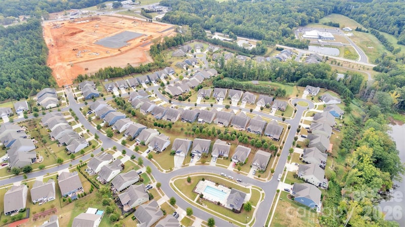 379 Kentmere Ln, Lake Wylie, SC 29710