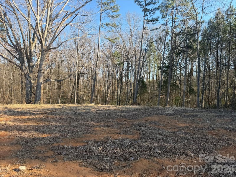 107 4th St, Catawba, NC 28609