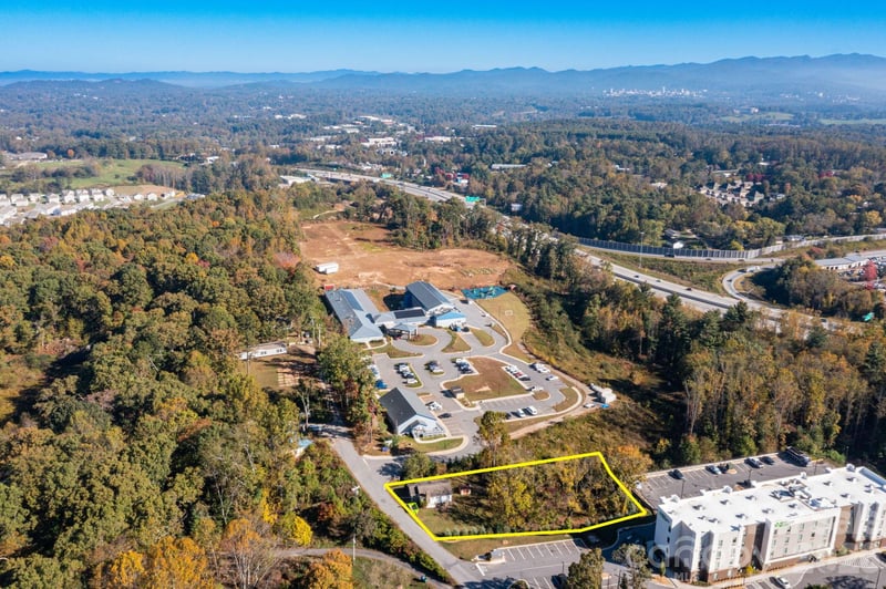 39 Rocky Ridge Rd, Asheville, NC 28806