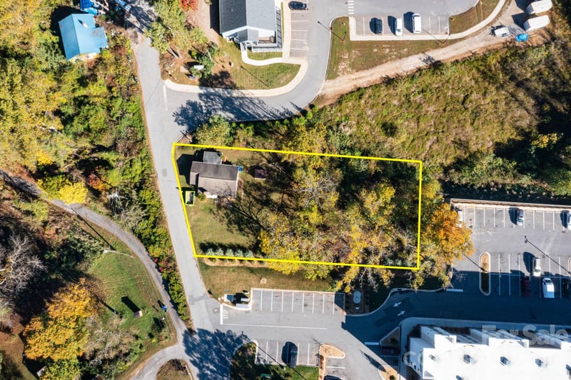 39 Rocky Ridge Rd, Asheville, NC 28806