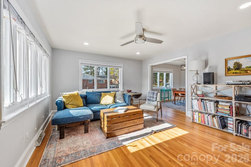 1708 Miles Ct, Charlotte, NC 28216