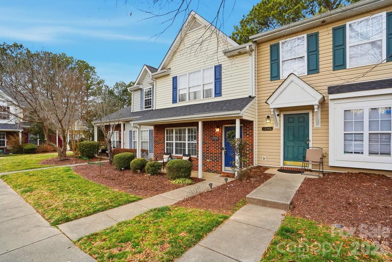 12350 Hennigan Place Ln, Charlotte, NC 28214