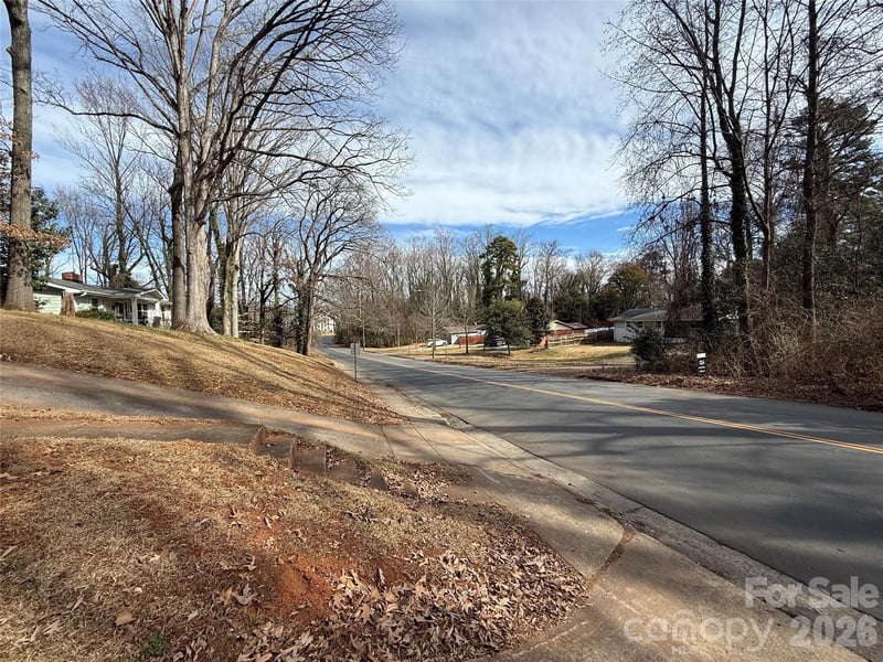 1826 Camp Greene St, Charlotte, NC 28208