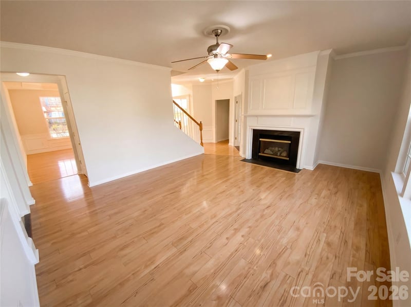 10803 Fountaingrove Dr, Charlotte, NC 28262