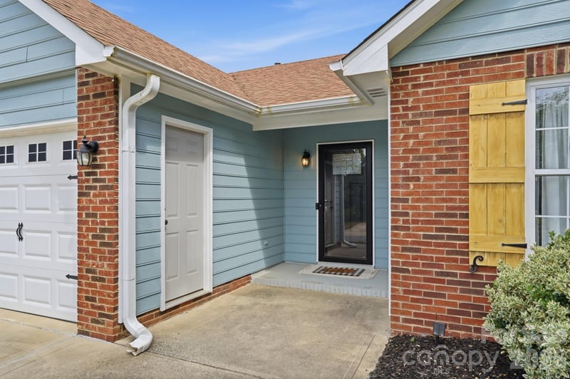 5908 Heathrow Ct, Monroe, NC 28110
